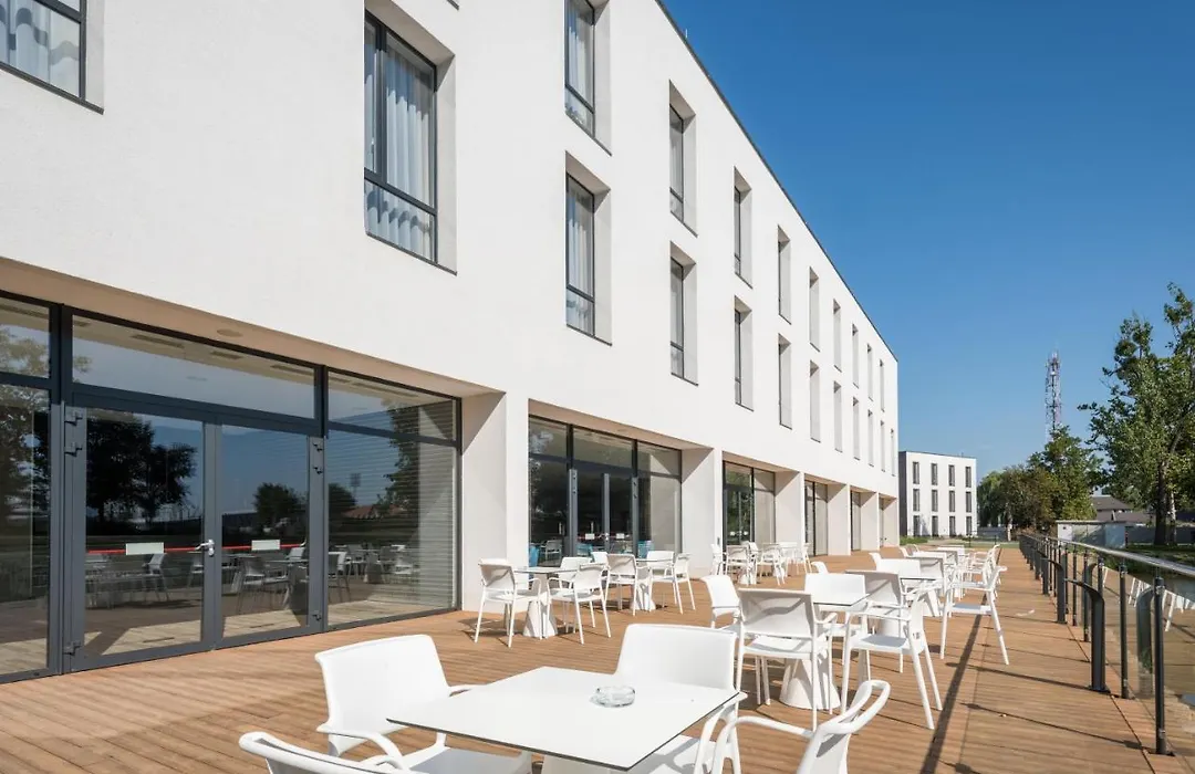 Varda Sport Hotel-1